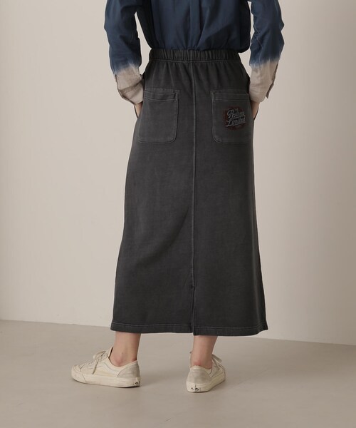 AVIREX（アヴィレックス）の「【先行予約 12月中旬-12月下旬入荷予定】FADE WASH WAPPEN SKIRT/フェイドウォッシュ ワッペンスカート（スカート・ブラック/ブルー/サンド・F）」の8枚目の写真