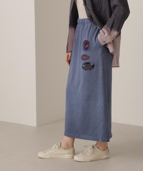 AVIREX（アヴィレックス）の「【先行予約 12月中旬-12月下旬入荷予定】FADE WASH WAPPEN SKIRT/フェイドウォッシュ ワッペンスカート（スカート・ブラック/ブルー/サンド・F）」の3枚目の写真