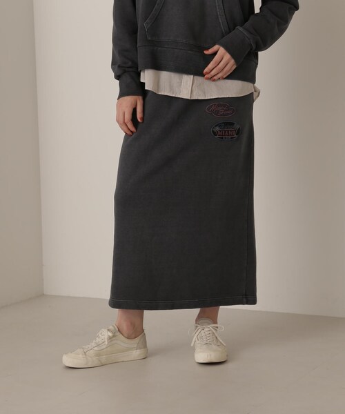AVIREX（アヴィレックス）の「【先行予約 12月中旬-12月下旬入荷予定】FADE WASH WAPPEN SKIRT/フェイドウォッシュ ワッペンスカート（スカート・ブラック/ブルー/サンド・F）」の9枚目の写真