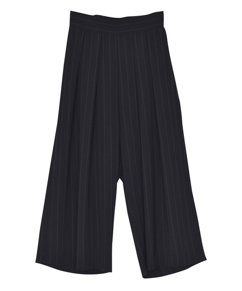 EMODA（エモダ）の「タックワイドリラックスパンツ（パンツ・レディース・ホワイト/ブラック）」の2枚目の写真