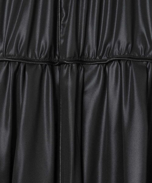 JEANASIS(ジーナシス)の「グロッシーシアーパイピングスカート(スカート・ブラック(09)/ライトグレー(11)/グレー(18)・FREE)」の10枚目の写真
