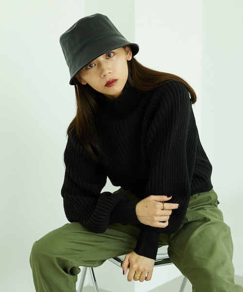 ニット セーター ハイネックボリュームスリーブニット MO33N04 レディース ハイネックボリュームスリーブニット MO33N04（ニット/セーター