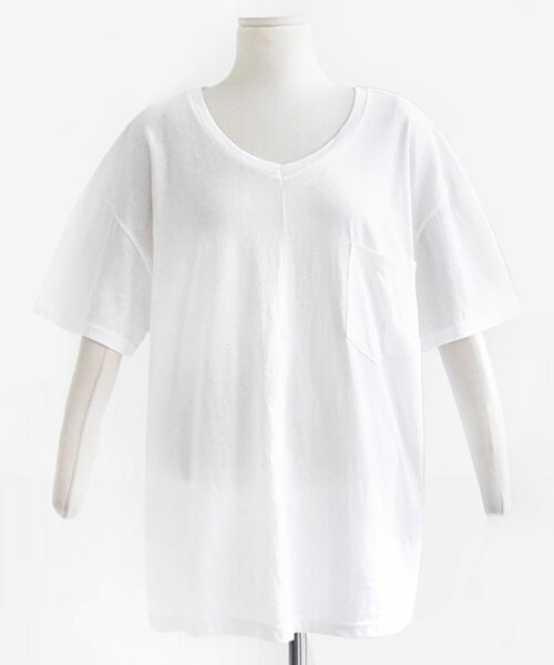 DHOLIC（ディーホリック）の「ビッグポケットVネックボクシーTシャツ（Tシャツ/カットソー・レディース・グレー/ブラック/ホワイト・FREE）」の2枚目の写真