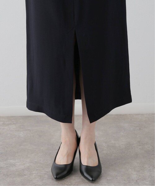 TOTEME トーテム　Front-Split Satin Midi スカート Deuxieme Classe（ドゥーズィエムクラス）の「Front-Split Satin