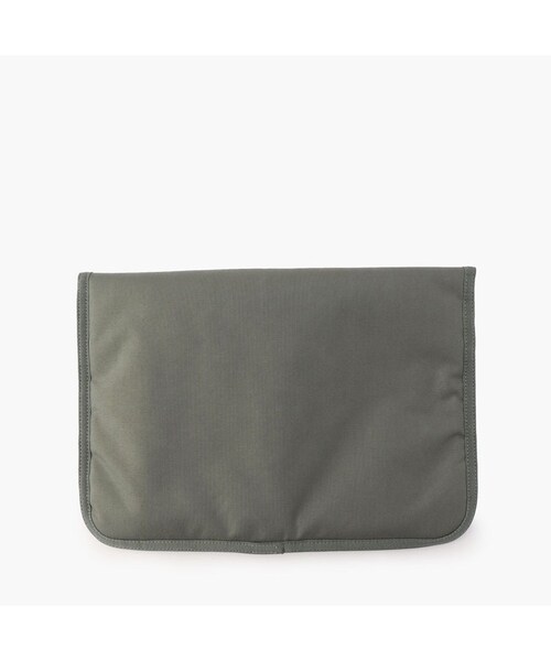 BRIEFING（ブリーフィング）の「FREIGHTER 13 LAPTOP CASE SQD