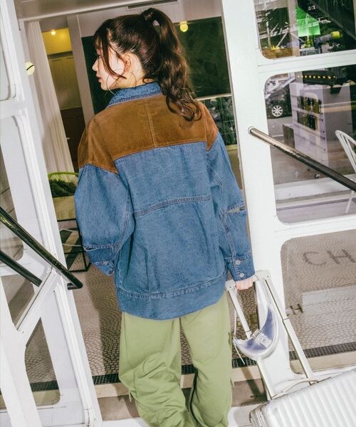 FOREVER 21(フォーエバー トゥエンティーワン)の「グリーンジョガーパンツ30Y7(その他・グリーン70・S/M)」の5枚目の写真