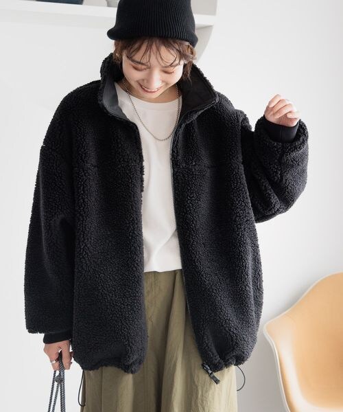 LEPSIM(レプシィム)の「リバーシブルボアナイロンBIGジャケット(ジャケット/アウター・アイボリー08/ブラック09/グレー×ブルー18・FREE SIZE)」の14枚目の写真