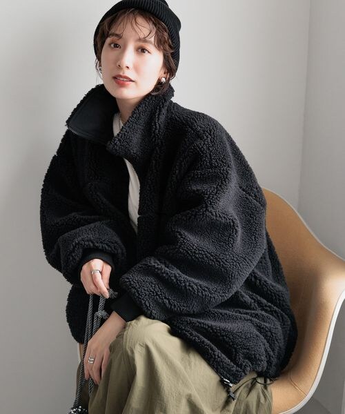 LEPSIM(レプシィム)の「リバーシブルボアナイロンBIGジャケット(ジャケット/アウター・アイボリー08/ブラック09/グレー×ブルー18・FREE SIZE)」の9枚目の写真