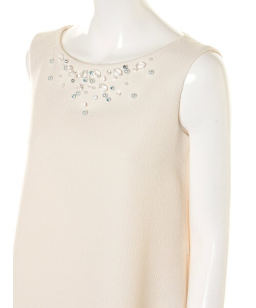 31 Sons de mode（トランテアン　ソン　ドゥ　モード）の「【新着】ビジュー付きノースリーブワンピース《予約アイテム》（ワンピース/ドレス・レディース・ブラック/オフホワイト/サックスブルー・３６/３８）」の4枚目の写真