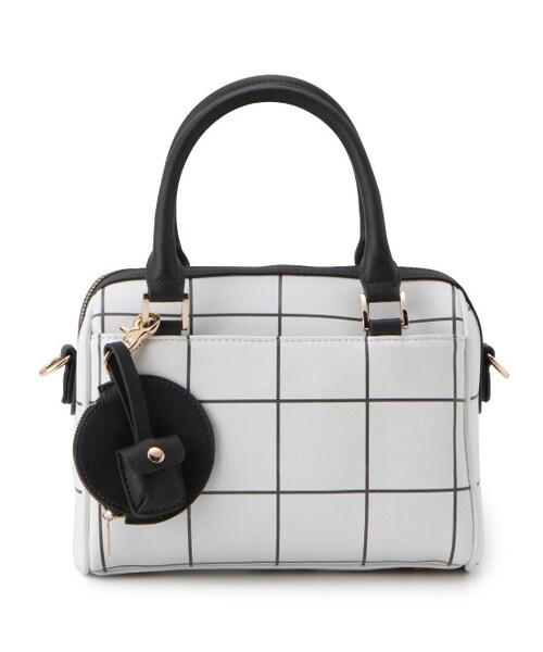 VIS（ビス）の「【2WAY】ポーチ付きニボストンバッグ（バッグ・レディース・ブラック/オフホワイト/ベージュ/グリーン/ネイビー/レッド・M）」の7枚目の写真