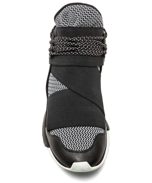 Yohji Yamamoto（ヨウジヤマモト）の「Y-3 Yohji Yamamoto Qasa High（スニーカー・メンズ・BlkY-3 FTWWht FTWWht_MZ93・UK 8.5 / US 9/UK 9.5 / US 10/UK 10.5 / US 11/UK 7.5 / US8）」の3枚目の写真