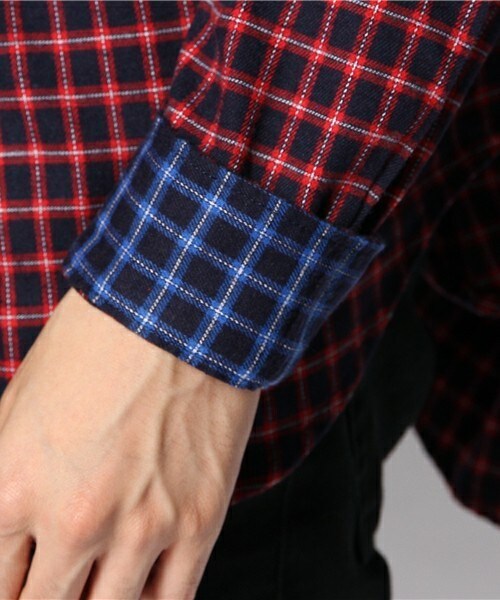 MEN'S BIGI（メンズビギ）の「【ゲイナー1月号掲載商品】 フランネルチェックシャツ（カッタウェイ）/サーモライト（シャツ/ブラウス・メンズ・ホワイト系その他/ブルー系その他/レッド系その他・SMALL/MEDIUM/LARGE/LL）」の9枚目の写真