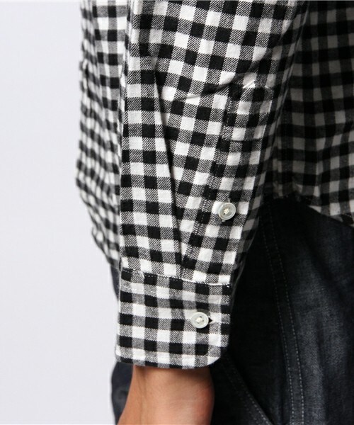 MEN'S BIGI（メンズビギ）の「【Smart(スマート)12月号 P65・P66　山本裕典さん着用】 起毛ギンガムBDシャツ / raised fabric （シャツ/ブラウス・メンズ・ホワイト×ブラック/ネイビー/ホワイト×ネイビー・SMALL/MEDIUM/LARGE/LL）」の8枚目の写真