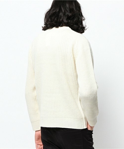 MEN'S BIGI（メンズビギ）の「畦編みクルーネックセーター(プルオーバー)（ニット/セーター・メンズ・オフホワイト/ブラック/グレー/ネイビー/ボルドー・SMALL/MEDIUM/LARGE/LL）」の8枚目の写真