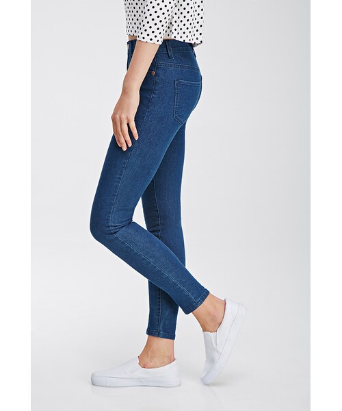 FOREVER 21（フォーエバー トゥエンティーワン）の「FOREVER 21 Tonal-Topstitched Skinny Jeans（デニムパンツ・レディース・Denim・27/31/29/28/30/24/26）」の2枚目の写真