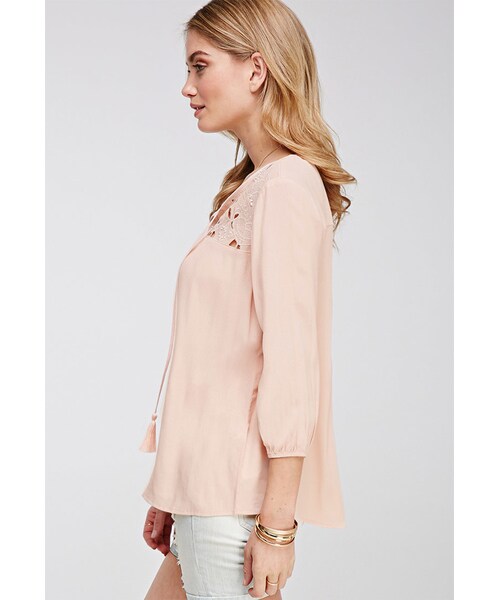FOREVER 21(フォーエバー トゥエンティーワン)の「FOREVER 21 Beaded Paisley-Embroidered Top(シャツ/ブラウス・レディース・Peach/ivory・Large/X-Small/Medium/Small)」の2枚目の写真