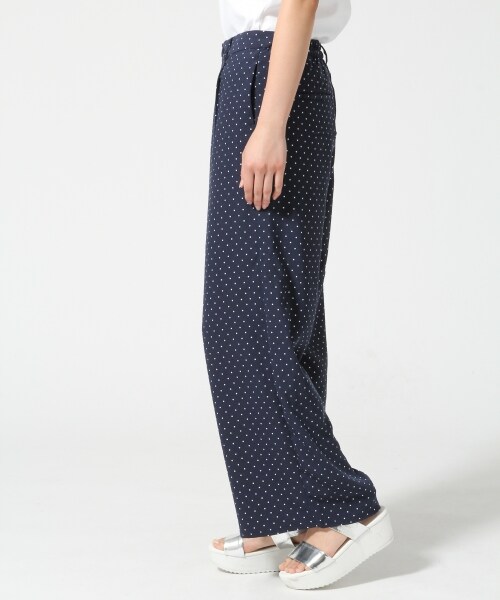 LOWRYS FARM（ローリーズファーム）の「ドットワイドパンツ（パンツ・レディース・ブラック/ネイビー・Ｆ）」の3枚目の写真