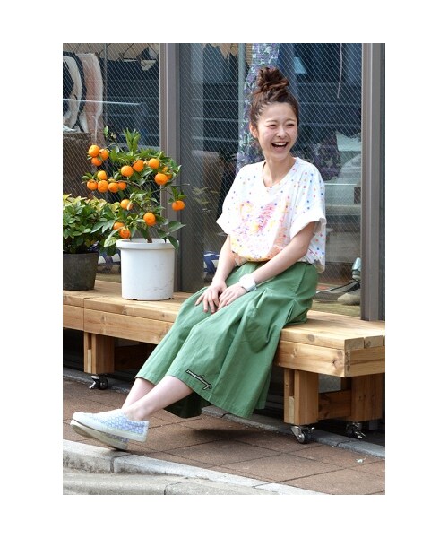 mercibeaucoup,（メルシーボークー）の「メルシーボークー、 / Ｂ：ミリミリ / スカート（スカート・レディース・khaki/navy・01）」の8枚目の写真