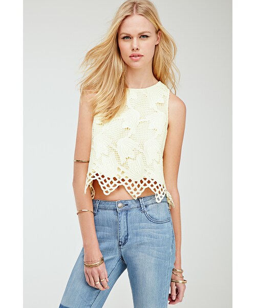 FOREVER 21（フォーエバー トゥエンティーワン）の「FOREVER 21 Floral Crochet Crop Top（Tシャツ/カットソー・レディース・Cream/Yellow・Medium/Large/Small）」の7枚目の写真