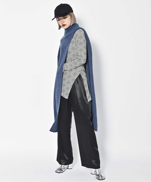 CITYSHOP✨SATIN FLARED パンツ CITYSHOP♥SATIN FLARED パンツ