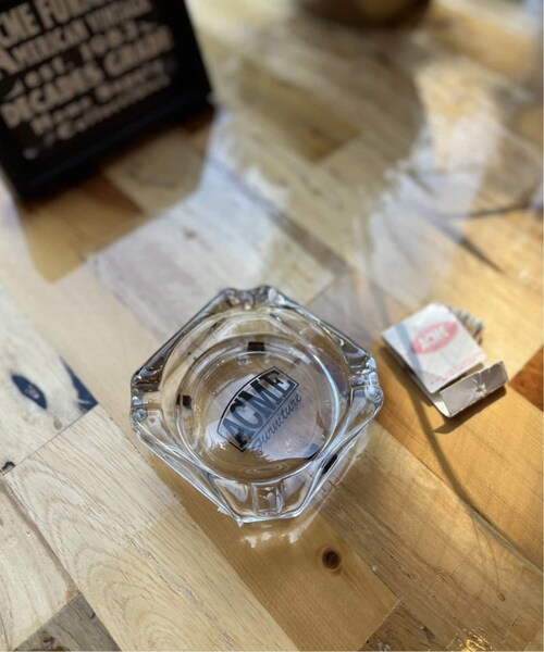 ACME FURNITURE（アクメファニチャー）の「ACME ASHTRAY 灰皿 小物入れ
