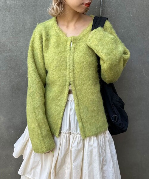 CIAOPANIC（チャオパニック）の「ダブルジップシャギーニットカーディガン（カーディガン/ボレロ・レディース・ホワイト/グリーンイエロー/ブルー/ピンク/グレー・F）」の3枚目の写真