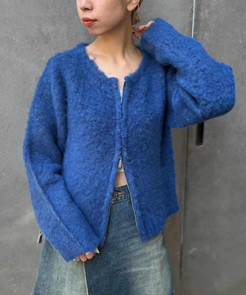 CIAOPANIC（チャオパニック）の「ダブルジップシャギーニットカーディガン（カーディガン/ボレロ・レディース・ホワイト/グリーンイエロー/ブルー/ピンク/グレー・F）」の4枚目の写真