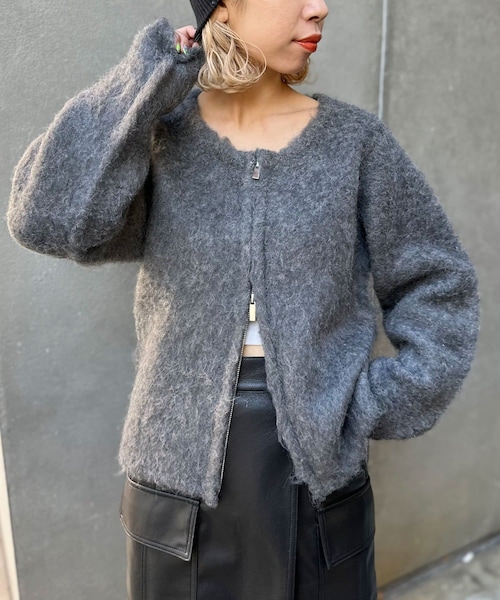 CIAOPANIC（チャオパニック）の「ダブルジップシャギーニットカーディガン（カーディガン/ボレロ・レディース・ホワイト/グリーンイエロー/ブルー/ピンク/グレー・F）」の2枚目の写真