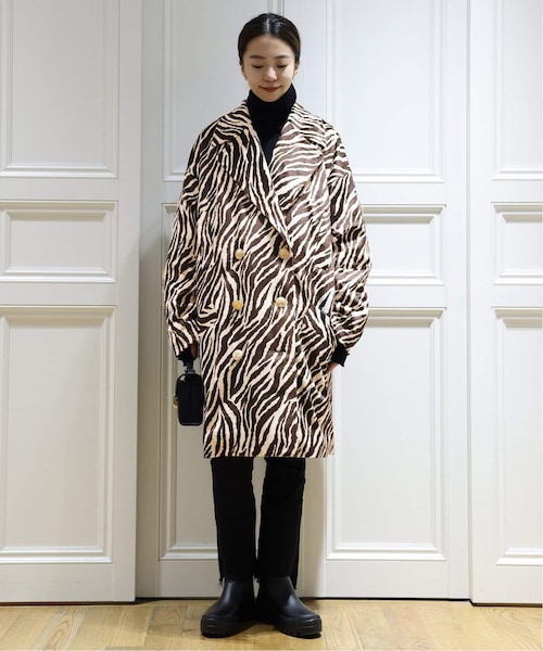 MUSE de Deuxieme classe（ミューズデドゥーズィエムクラス）の「ZEBRA