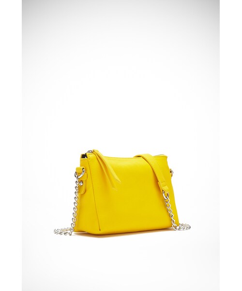 FOREVER 21（フォーエバー トゥエンティーワン）の「FOREVER 21 Chained Faux Leather Crossbody（ショルダーバッグ・レディース・Cream/Black/Blue/Yellow・One size）」の15枚目の写真