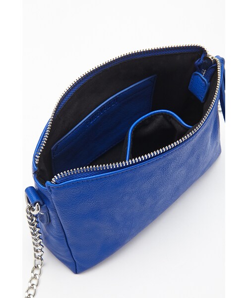 FOREVER 21（フォーエバー トゥエンティーワン）の「FOREVER 21 Chained Faux Leather Crossbody（ショルダーバッグ・レディース・Cream/Black/Blue/Yellow・One size）」の9枚目の写真