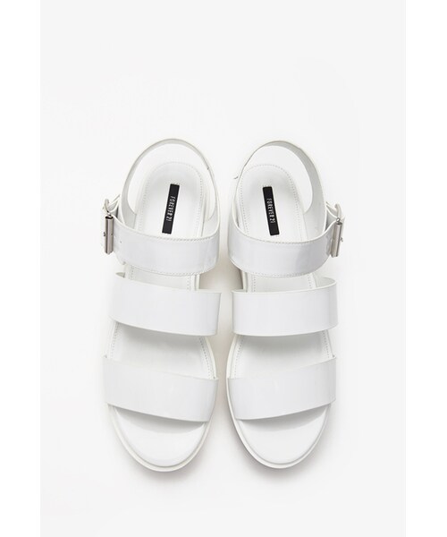 FOREVER 21(フォーエバー トゥエンティーワン)の「FOREVER 21 Faux Leather Flatform Sandals(サンダル・レディース・Navy/Lavender/White/Light blue・8.5/5.5/6.5/7/7.5/8/6/9/10)」の18枚目の写真