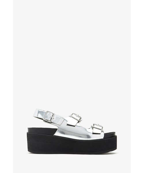 FOREVER 21（フォーエバー トゥエンティーワン）の「FOREVER 21 Buckled Flatform Sandals（サンダル・レディース・Black/Light pink/Silver・8.5/7/9/10/8/5.5/7.5/6.5/6）」の10枚目の写真