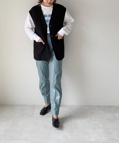 OUTLET（アウトレット）の「Square Pumps（シューズ・レディース・黒/生成・S/M/L）」の12枚目の写真