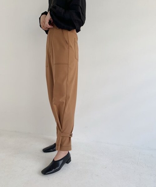 OUTLET（アウトレット）の「Square Pumps（シューズ・レディース・黒/生成・S/M/L）」の11枚目の写真