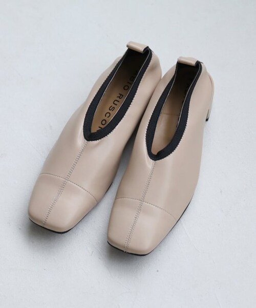 OUTLET（アウトレット）の「Square Pumps（シューズ・レディース・黒/生成・S/M/L）」の2枚目の写真