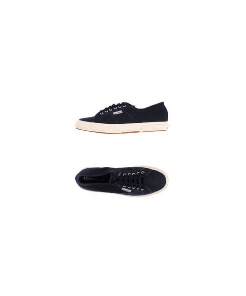 SUPERGA(スペルガ)の「SUPERGA Low-tops & trainers(スニーカー・メンズ・Dark blue/Beige/Black・11/10/14/12)」の1枚目の写真