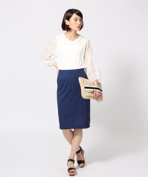 LEPSIM（レプシィム）の「【WEB先行予約】ペーパークラッチショルダーバッグ（バッグ・レディース・ライトベージュ/ブラウン/ネイビー・ONE SIZE）」の4枚目の写真