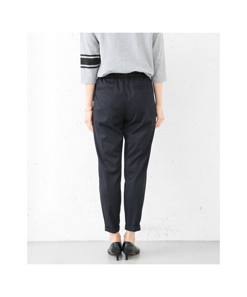 URBAN RESEARCH DOORS(アーバンリサーチドアーズ)の「ギャバストレッチイージーパンツ(パンツ・レディース・CHARCOAL/NAVY・36/38)」の10枚目の写真