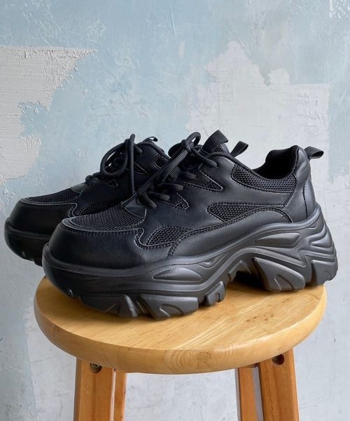 LOWRYS FARM（ローリーズファーム）の「ボリュームスニーカー（）」 - WEAR