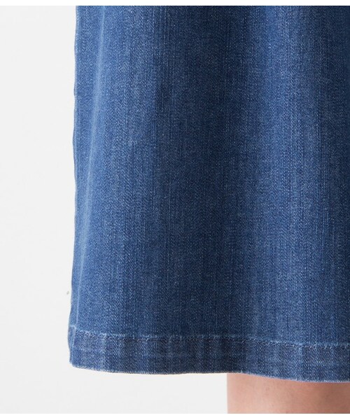 ROPE' PICNIC(ロペピクニック)の「【先行予約】ムラ糸デニムワイドハーフパンツ(パンツ・レディース・ネイビー/ブルー・36/38/40)」の9枚目の写真