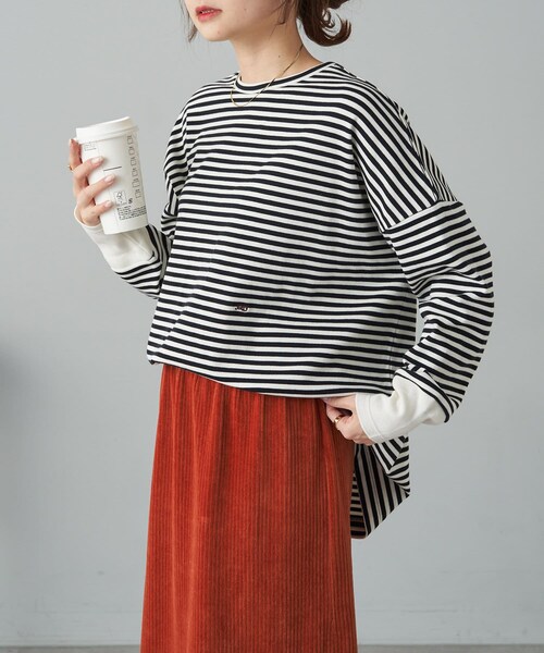 PUAL CE CIN(ピュアルセシン)の「ワンポイントモノグラム刺繍スムース起毛プルオーバー(Tシャツ/カットソー・レディース・オフホワイト/ブラック/その他12・FREE)」の3枚目の写真