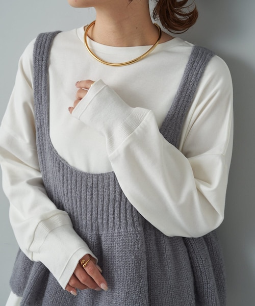 PUAL CE CIN(ピュアルセシン)の「ワンポイントモノグラム刺繍スムース起毛プルオーバー(Tシャツ/カットソー・レディース・オフホワイト/ブラック/その他12・FREE)」の1枚目の写真