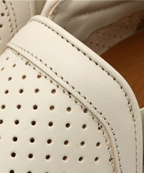 rag & bone（ラグアンドボーン）の「rag&bone パンチングレザースリッポン（スニーカー・レディース・ホワイト・36/38/37/39）」の8枚目の写真