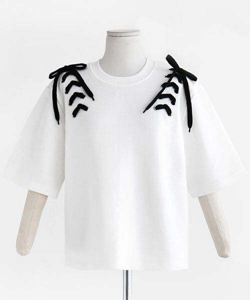 DHOLIC（ディーホリック）の「リボンレースアップ半袖Tシャツ（Tシャツ/カットソー・レディース・ピンク/グレー/ホワイト・FREE）」の2枚目の写真