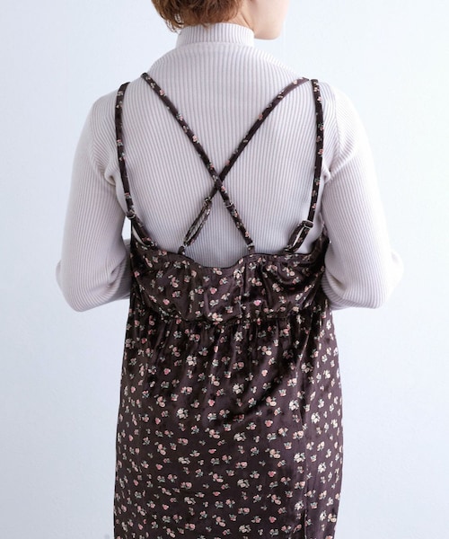 w closet（ダブルクローゼット）の「ベロア花柄ワンピース（）」 - WEAR