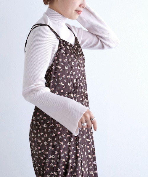 w closet（ダブルクローゼット）の「ベロア花柄ワンピース（）」 - WEAR