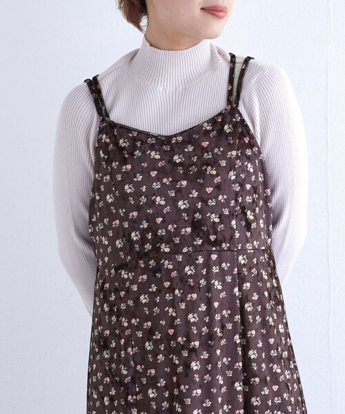 w closet（ダブルクローゼット）の「ベロア花柄ワンピース（）」 - WEAR