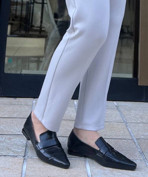 un dix cors（アンディコール）の「《予約》EVOL/デザインヒールコインローファー（シューズ・レディース・ブロンズ/ブラック・22.5/23.5/24.5）」の2枚目の写真