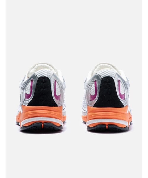 RAF SIMONS（ラフシモンズ）の「ULTRASCEPTRE（その他・メンズ・Grey Orange・EU 40/EU 41/EU 42/EU 43/EU 44）」の3枚目の写真